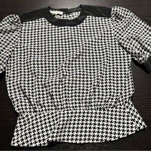 Vintage Black & White Houndstooth Puff-Sleeve Blouse